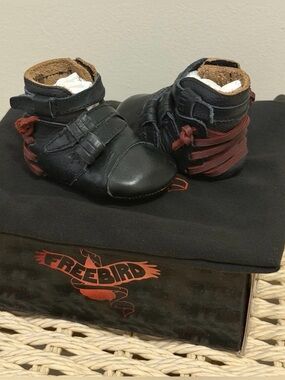 Baby Freebird “Baby Crue” Black Multi size 0-3 months BNIB